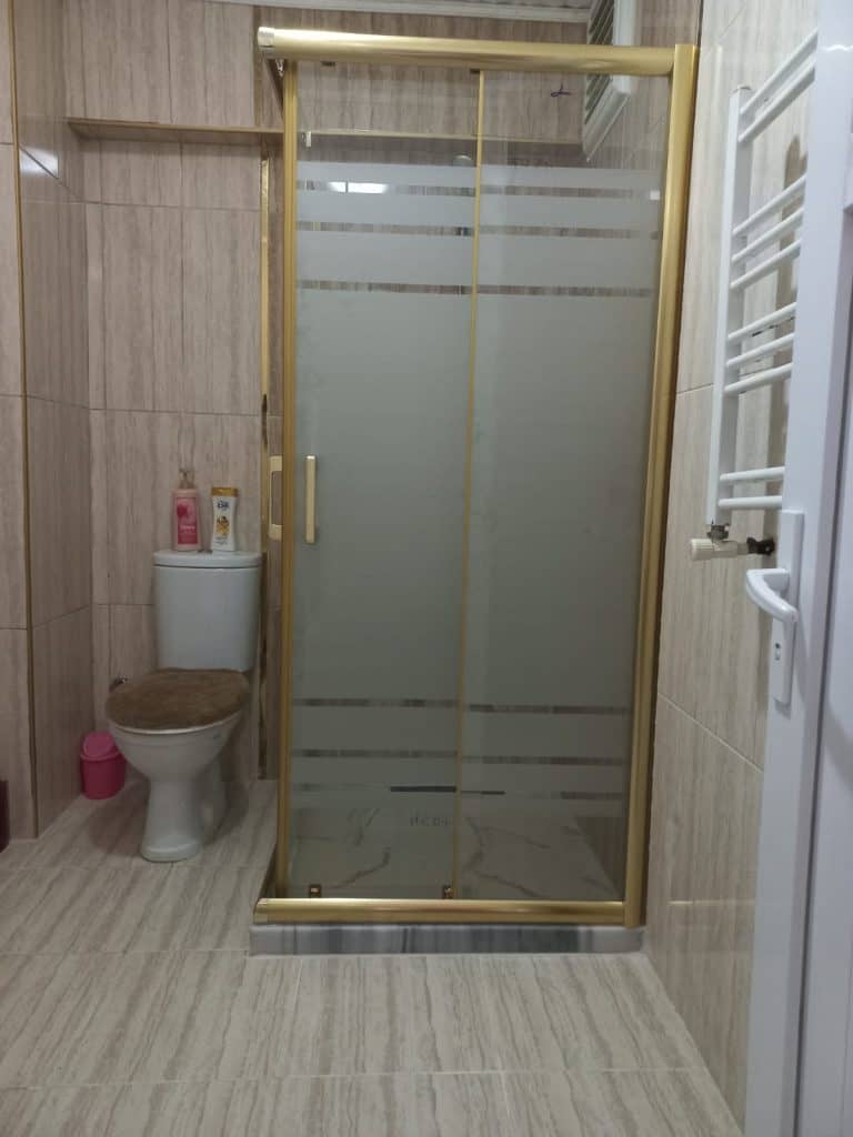 Büyükçekmece Duşakabin Tamiri